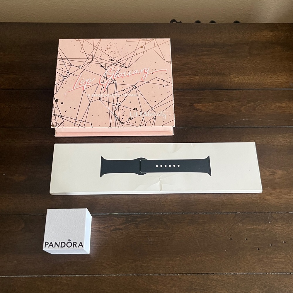 Ulta Beauty Lip Glossary, Apple iWatch Band, Pandora – BOXES ONLY